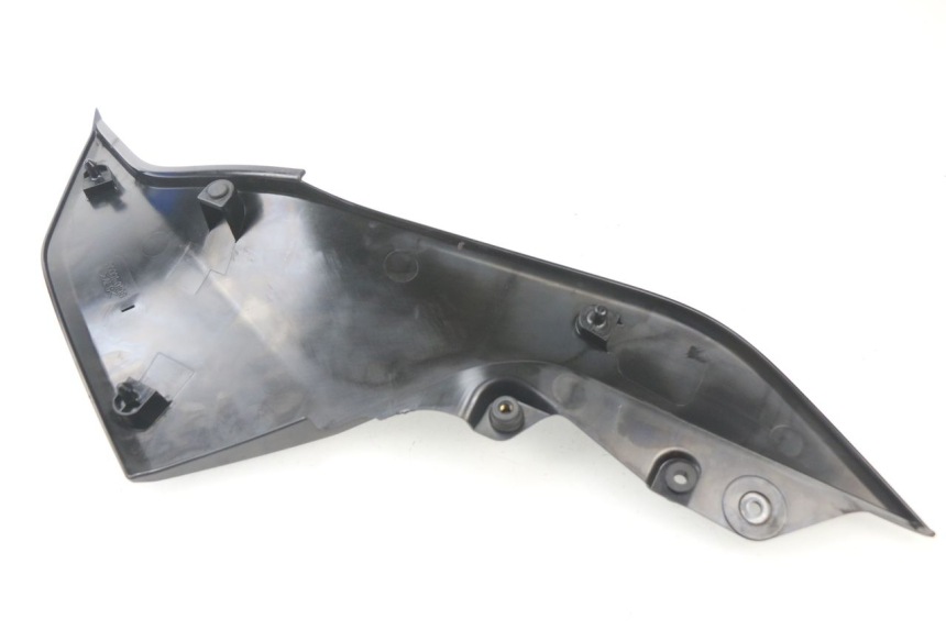 photo de CARENA SOTTO SELLA SINISTRA KAWASAKI Z ABS 750 (2007 - 2013) - Altra angolazione