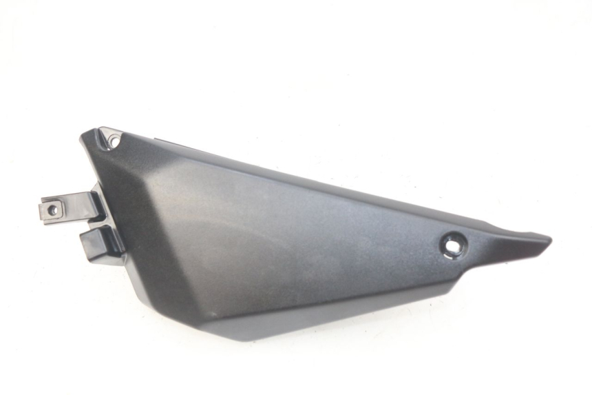 photo de COPERCHIO SOTTO SELLA SINISTRO KAWASAKI Z 650 (2016 - 2019) - Vista principale