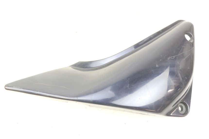 photo de COPERCHIO SOTTO SELLA SINISTRO KAWASAKI ZEPHYR 1100 ( - 1995) - Vista principale