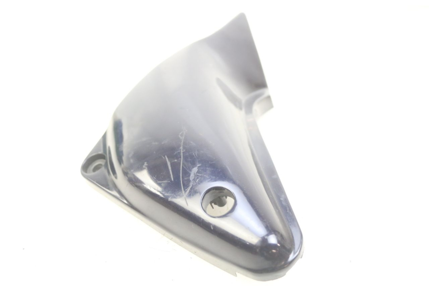 photo de COPERCHIO SOTTO SELLA SINISTRO KAWASAKI ZEPHYR 1100 ( - 1995) - Zoom sullo stato d'uso