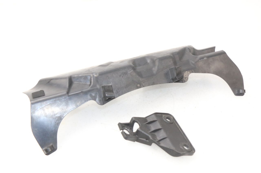 photo de COPERCHIO SOTTO SELLA SUZUKI GSX-R GSXR 750 (2011 - 2016) - Dettaglio del componente