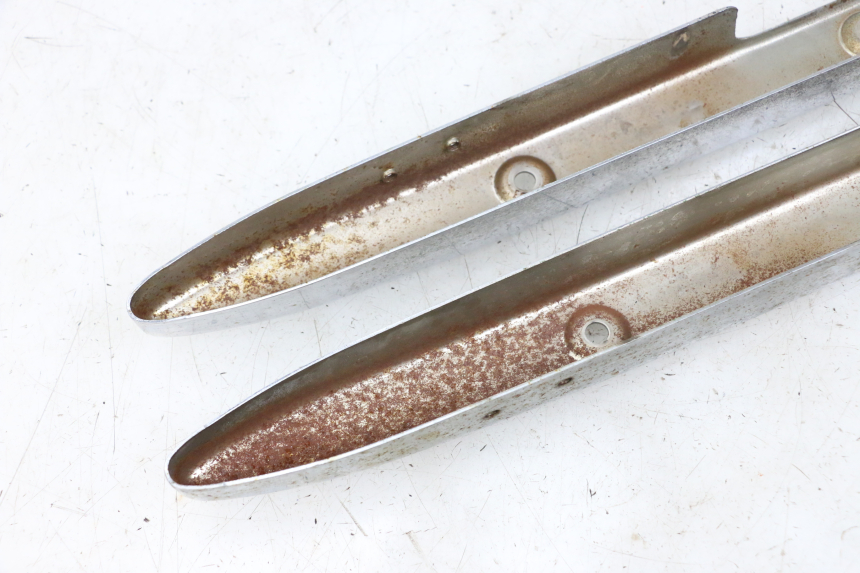 photo de CARENA SOTTO SELLA SUZUKI GZ MARAUDER 125 (1998 - 2004) - Stato della superficie e materiale