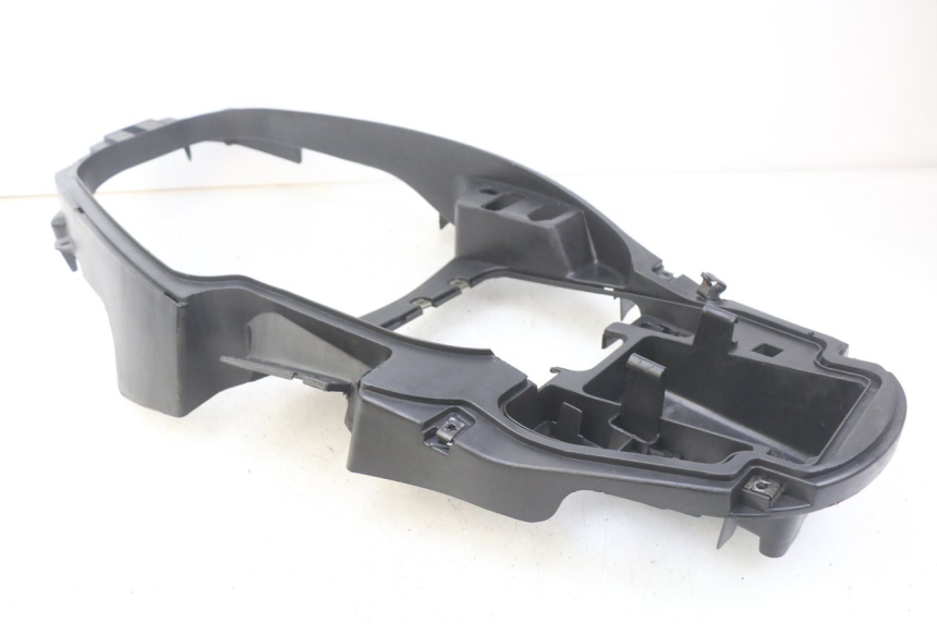 photo de CACHE SOTTO SELLA REVATTO IMPERATOR 125 (2007 - 2015) - Primo piano tecnico