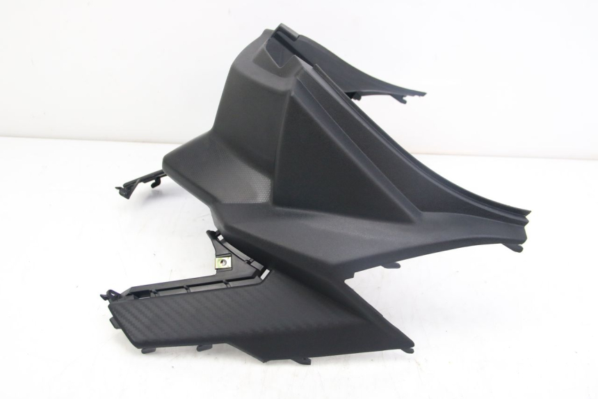 photo de CACHE SOTTO SELLA SYM JET 4 4T 50 (2018 - 2021) - Zoom sullo stato d'uso