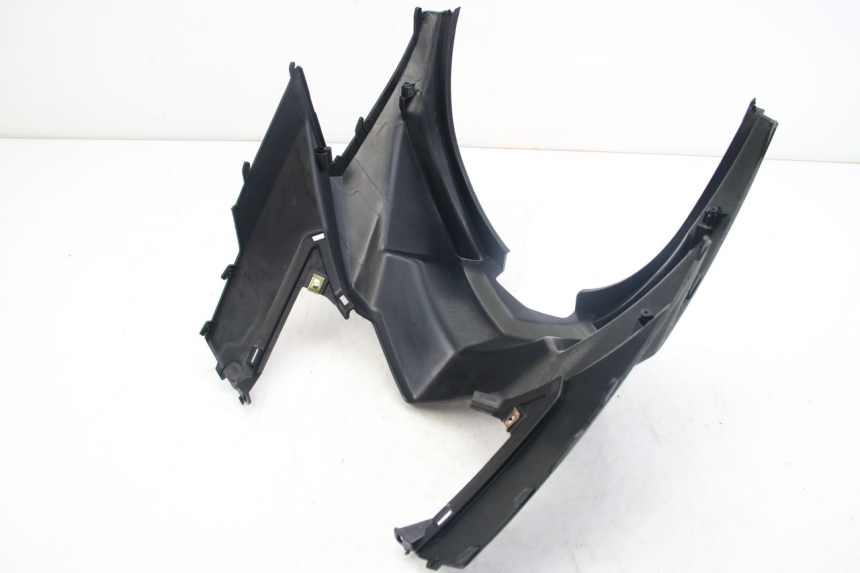 photo de CACHE SOTTO SELLA SYM JET 4 4T 50 (2018 - 2021) - Dettagli dei punti di fissaggio