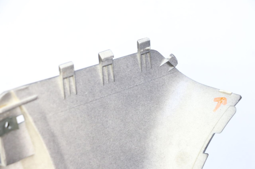 photo de CARENA SOTTO SELLA JM MOTORS VX 125 (2022 - 2025) - Primo piano tecnico