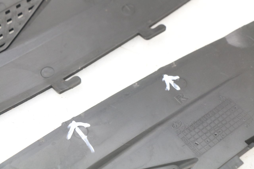 photo de COPERCHIO SOTTO SELLA RIDE JUMP 2T 50 (2012 - 2017) - Zoom sullo stato d'uso