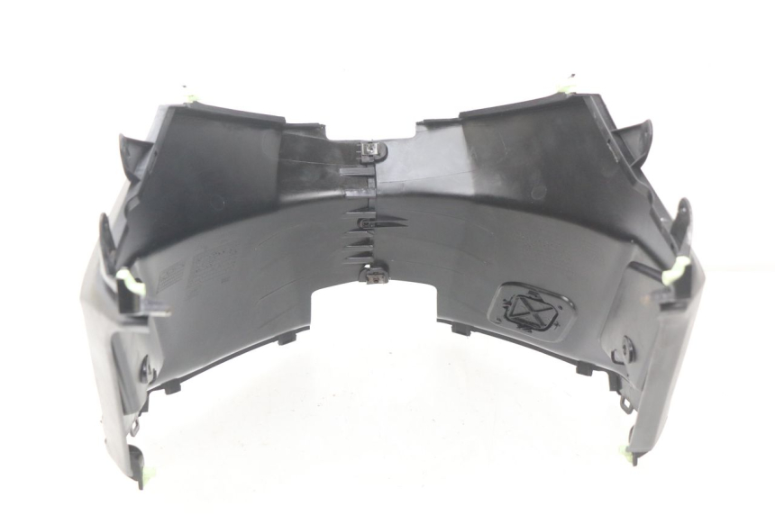 photo de COPERCHIO SOTTO SELLA PEUGEOT KISBEE 2T 50 (2010 - 2017) - Primo piano tecnico