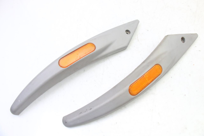 photo de COPERCHIO SOTTO SELLA PIAGGIO LIBERTY 4T 50 (2009 - 2015) - Dettaglio del componente