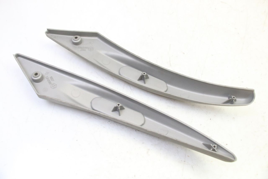 photo de COPERCHIO SOTTO SELLA PIAGGIO LIBERTY 4T 50 (2009 - 2015) - Altra angolazione