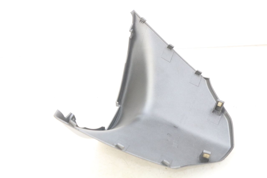 photo de COPERCHIO SOTTO SELLA PIAGGIO LIBERTY IGET 4T 50 (2015 - 2020) - Dettaglio del componente