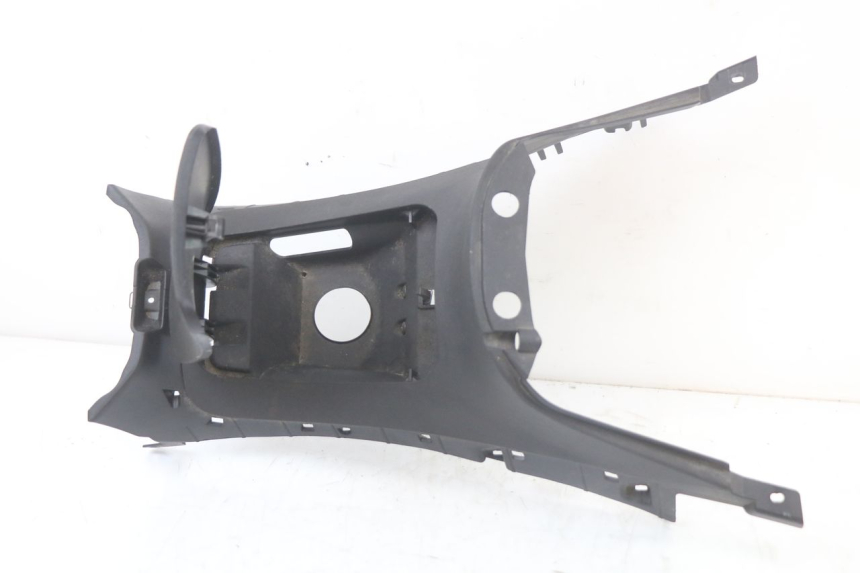 photo de CARENA SOTTO SELLA PIAGGIO MP3 HPE 350 (2018 - 2020) - Zoom sullo stato d'uso