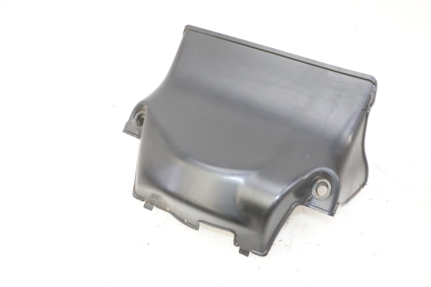 photo de CARENA SOTTO SELLA PIAGGIO MP3 HPE 310 (2024 - 2025) - Altra angolazione