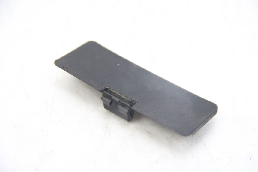 photo de COPERCHIO SOTTO SELLA PIAGGIO MP3 125 (2006 - 2014) - Dettaglio del componente