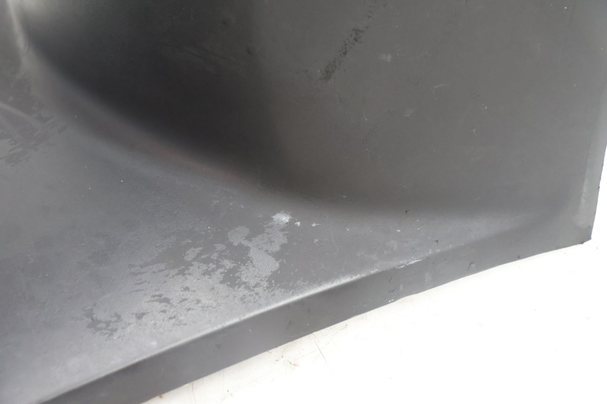 photo de CARENA SOTTO SELLA YAMAHA NEO'S NEOS 2T 50 (1998 - 2007) - Primo piano tecnico