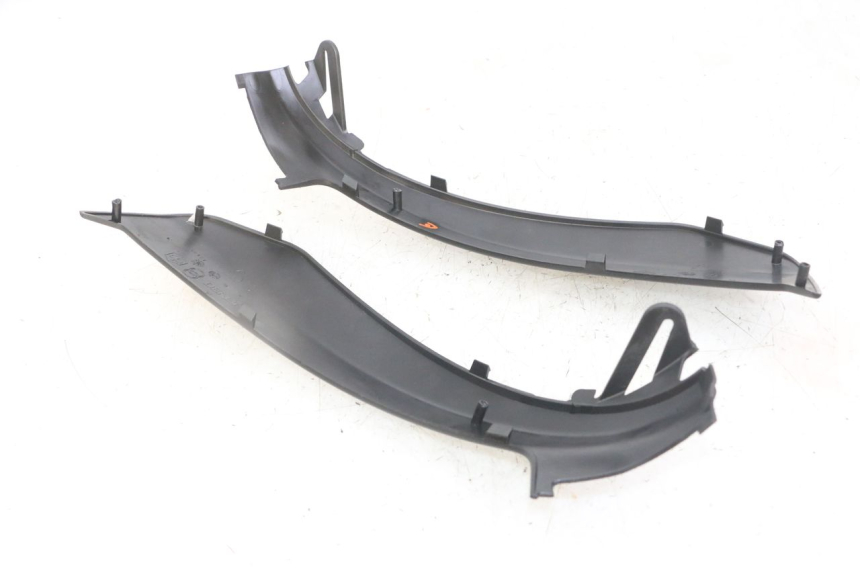 photo de CARENA SOTTO SELLA PIAGGIO NRG POWER PUREJET 50 (2018 - 2021) - Zoom sullo stato d'uso