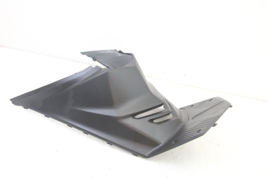 photo de CARENA SOTTO SELLA SYM ORBIT III 3 4T 50 (2021 - 2025) - Dettaglio del componente