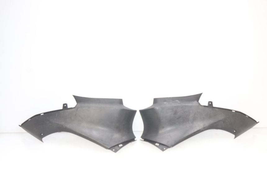 photo de CACHE SOTTO SELLA MBK OVETTO 2T 50 (2007 - 2017) - Dettagli dei punti di fissaggio