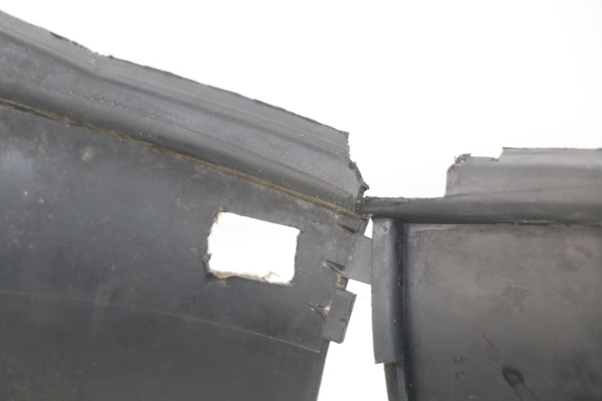 photo de COPERCHIO SOTTO SELLA MBK OVETTO ONE 2T 50 (2013 - 2017) - Dettaglio del componente