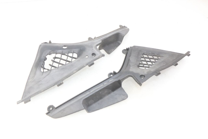 photo de CACHE SOTTO SELLA KYMCO PEOPLE 250 (2004 - 2008) - Vista principale