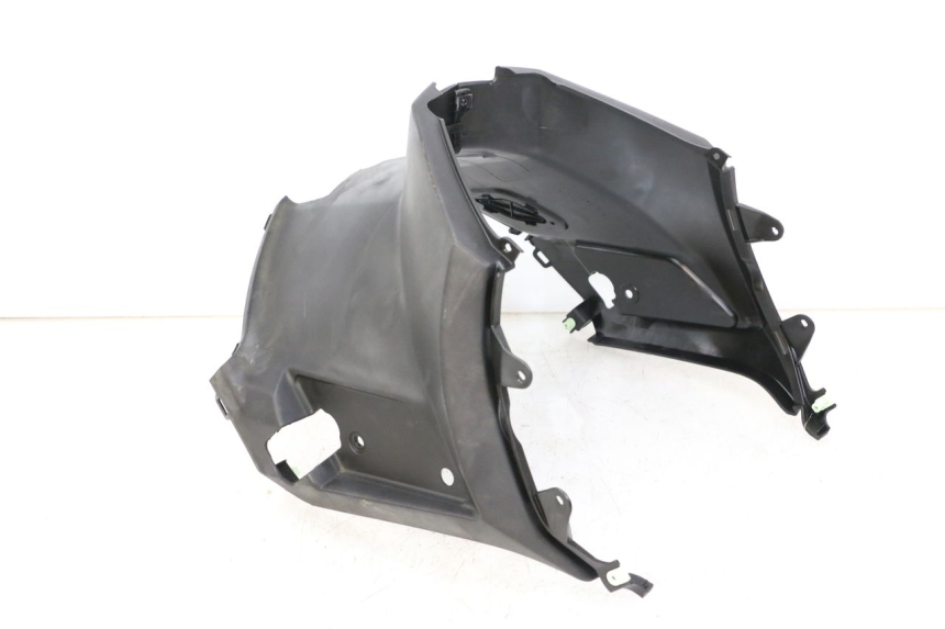 photo de CACHE SOTTO SELLA PEUGEOT KISBEE 4T 50 (2018 - 2022) - Stato della superficie e materiale