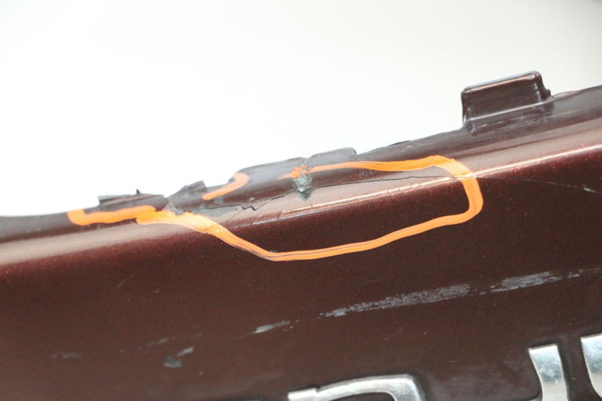 photo de CARENA SOTTO SELLA APRILIA SCARABEO GT TOURING 125 (1999 - 2005) - Vista d'insieme del prodotto