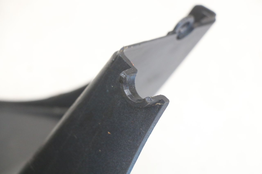 photo de COPERCHIO SOTTO SELLA PEUGEOT SPEEDFIGHT LC 50 (1996 - 2002) - Altra angolazione