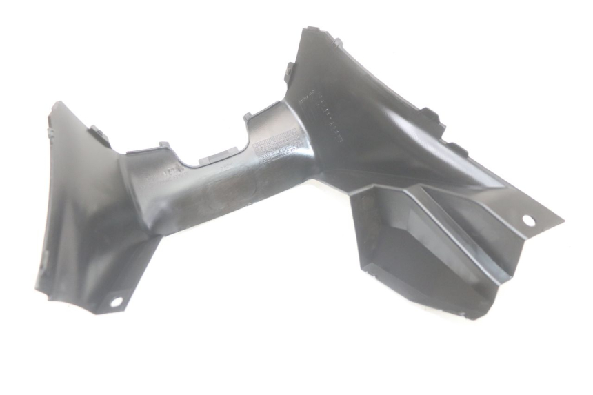 photo de CARENA SOTTO SELLA SUZUKI BURGMAN 125 (2018 - 2021) - Vista d'insieme del prodotto