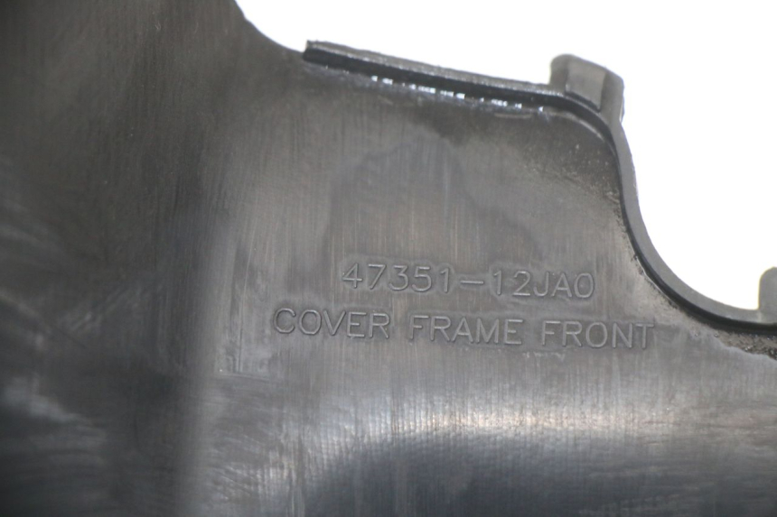 photo de CARENA SOTTO SELLA SUZUKI BURGMAN 125 (2015 - 2017) - Stato della superficie e materiale