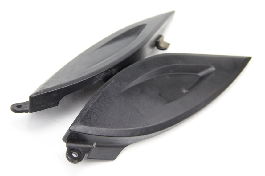 photo de CARENA SOTTO SELLA YAMAHA TDM ABS 900 (2002 - 2014) - Primo piano tecnico