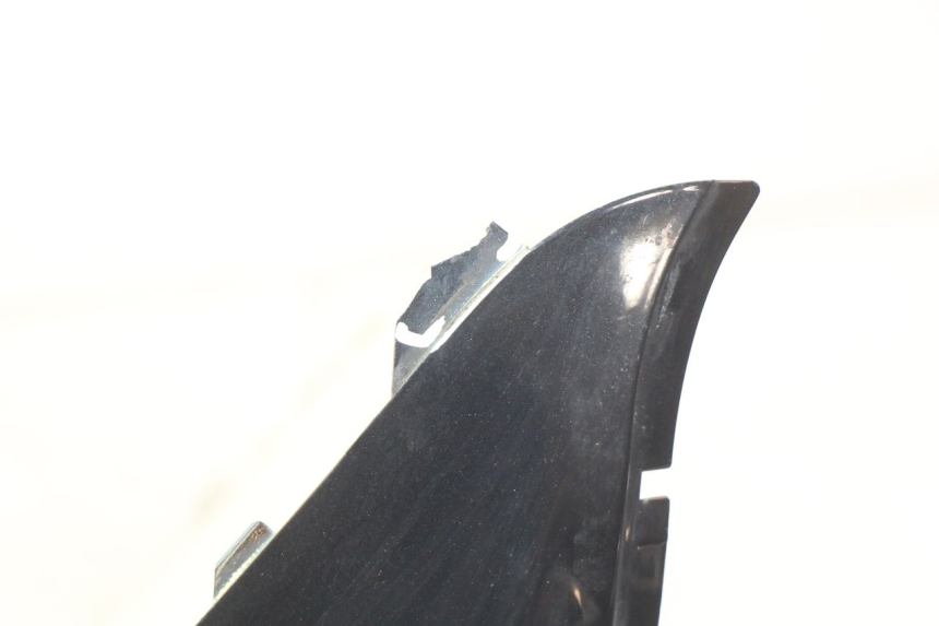 photo de COPERCHIO SOTTO SELLA HONDA VISION NSC R 50 (2013 - 2015) - Dettaglio del componente