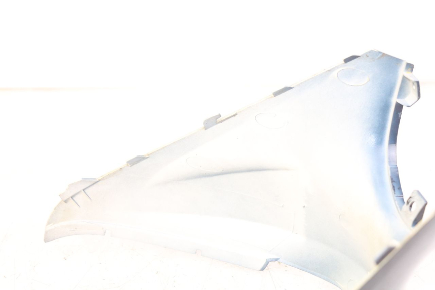 photo de COPERCHIO SOTTO SELLA HONDA VISION NSC R 50 (2013 - 2015) - Zoom sullo stato d'uso