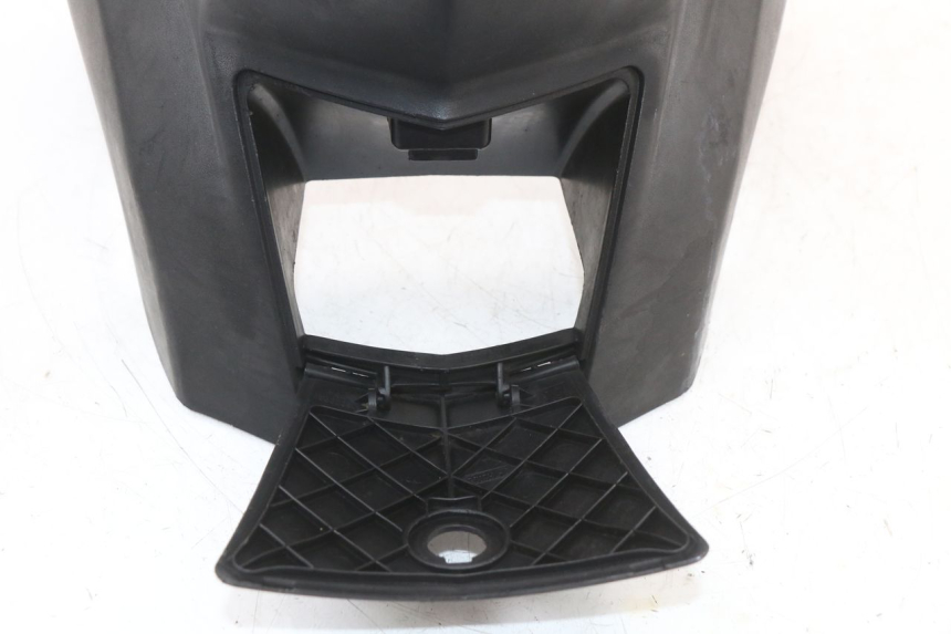 photo de COPERCHIO SOTTO SELLA PEUGEOT VIVACITY NEW 4T 50 (2008 - 2017) - Altra angolazione