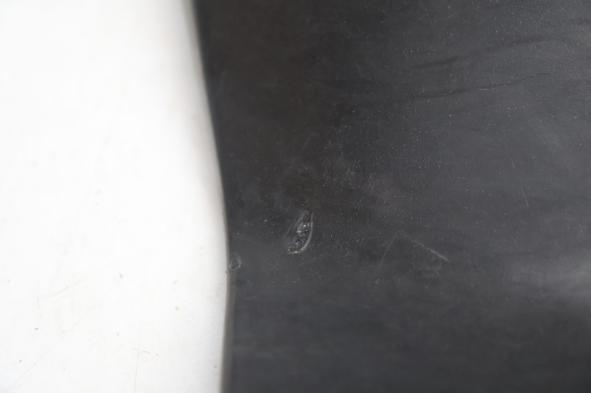 photo de COPERCHIO SOTTO SELLA PEUGEOT VIVACITY 50 (2004 - 2009) - Dettaglio del componente