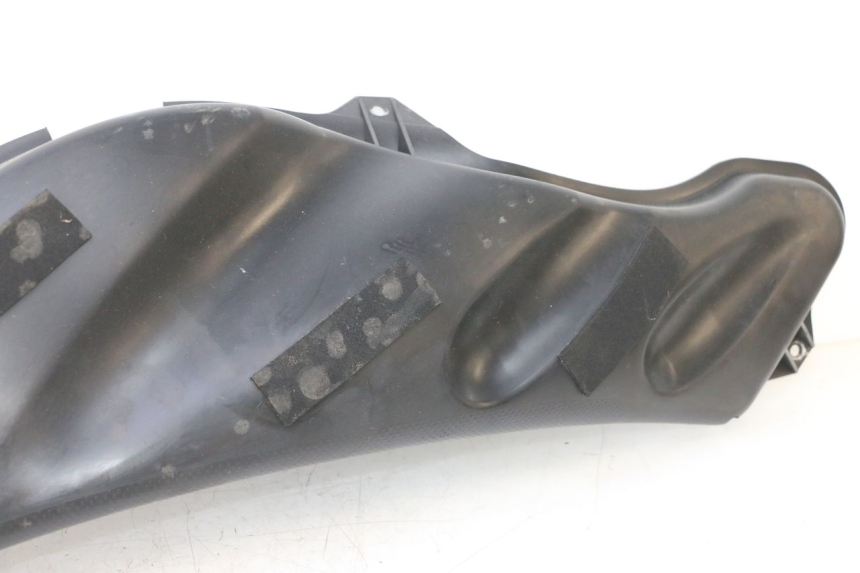 photo de CARENA SOTTO SELLA YAMAHA WAVE RUNNER GP R 1200 (2000 - 2003) - Primo piano tecnico