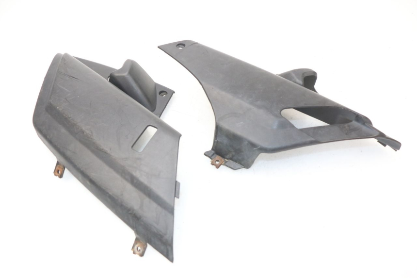 photo de COPERCHIO SOTTO SELLA YAMAHA XMAX X-MAX 125 (2006 - 2009) - Dettaglio del componente