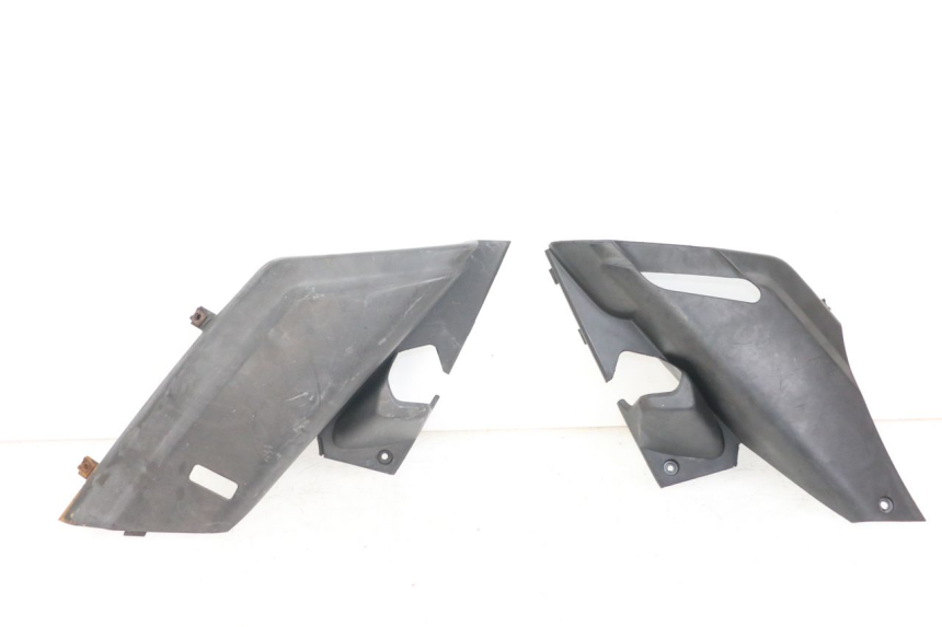 photo de COPERCHIO SOTTO SELLA YAMAHA X-MAX XMAX 250 (2006 - 2009) - Vista principale