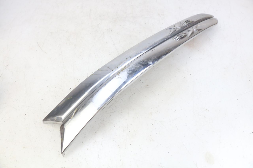 photo de COPERCHIO SOTTO SELLA PIAGGIO X8 125 (2004 - 2007) - Dettaglio del componente