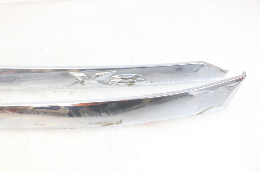 photo de COPERCHIO SOTTO SELLA PIAGGIO X8 125 (2004 - 2007) - Foto prodotto supplementare