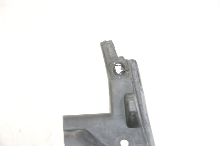 photo de CARENA SOTTO SELLA YAMAHA AEROX 50 (1997 - 2006) - Altra angolazione