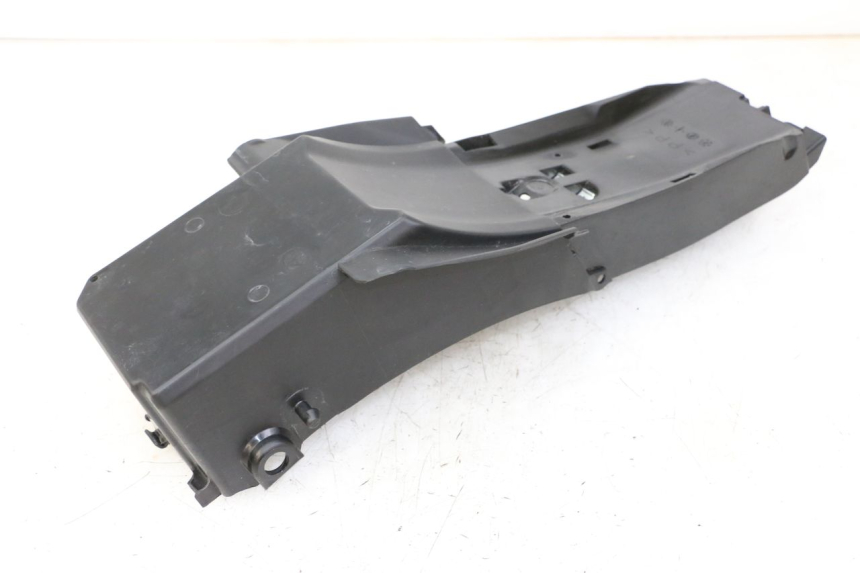 photo de CARENA SOTTO SELLA YAMAHA TRACER 7 700 (2020 - 2024) - Vista d'insieme del prodotto