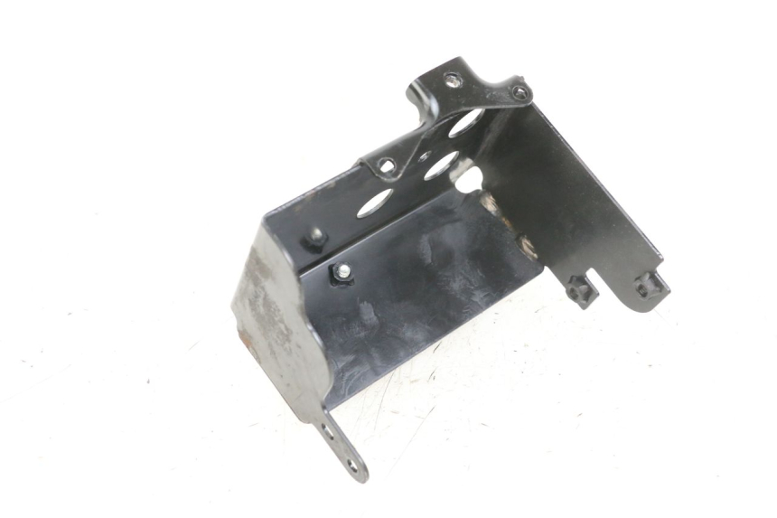 photo de CARENA SOTTO SELLA YAMAHA XJ6 ABS 600 (2008 - 2016) - Dettaglio del componente