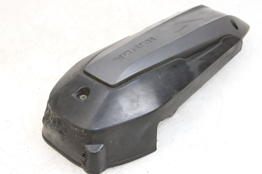 photo de COPERCHIO DELLA TRASMISSIONE HONDA FORZA 125 (2015 - 2016) - Altra angolazione