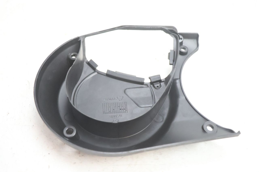 photo de COPERCHIO DELLA TRASMISSIONE GILERA GP 800 (2007 - 2013) - Dettagli dei punti di fissaggio