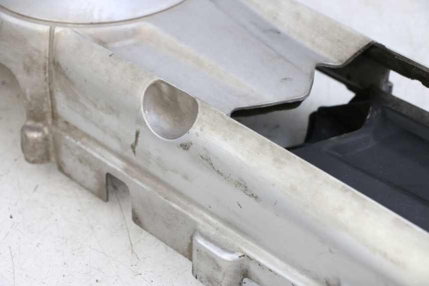 photo de COPERCHIO DELLA TRASMISSIONE PIAGGIO X10 125 (2012 - 2017) - Altra angolazione