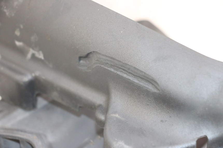 photo de COPERCHIO DELLA TRASMISSIONE PIAGGIO X10 125 (2012 - 2017) - Dettaglio del componente