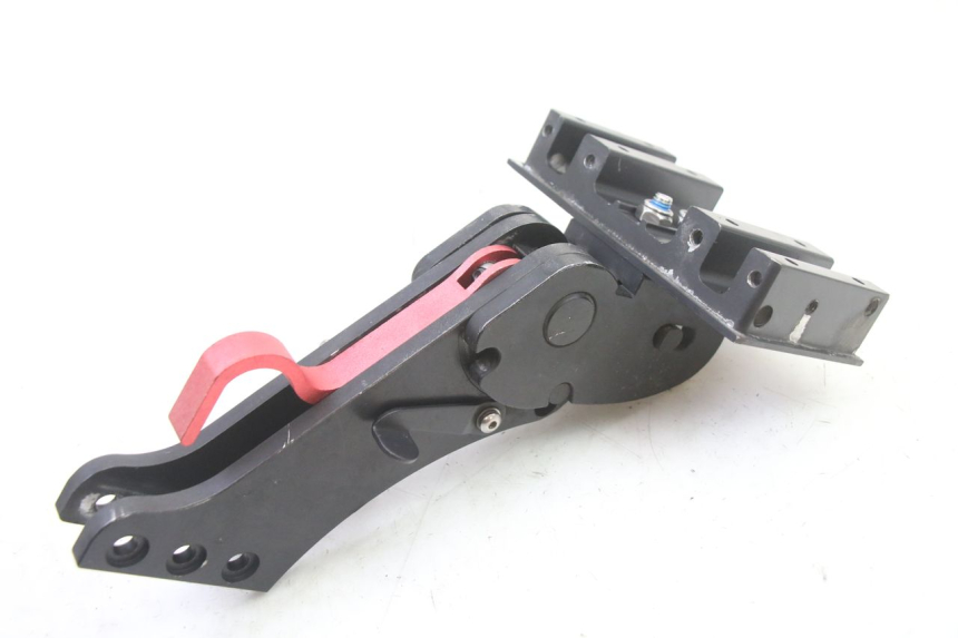 photo de TELAIO URBANGLIDE E-CROSS PRO 1 - Dettagli dei punti di fissaggio