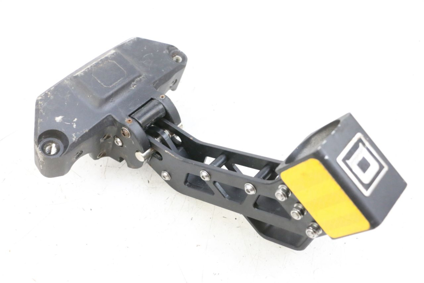 photo de TELAIO DUALTRON MINI SPECIAL 1 - Dettagli dei punti di fissaggio