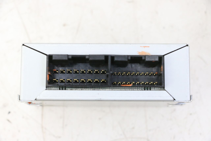 photo de CALCOLATORE ABS YAMAHA TDM ABS 900 (2002 - 2014) - Altra angolazione