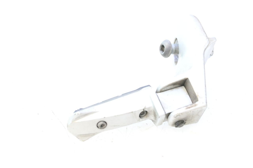 photo de PEDANA POSTERIORE DESTRA BMW C1 125 (2000 - 2003) - Primo piano tecnico
